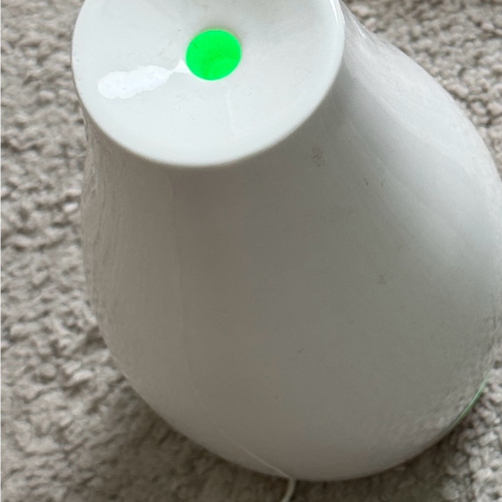 Homedics White air diffuser Device Base
